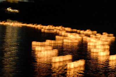 燈籠流し2.jpg
